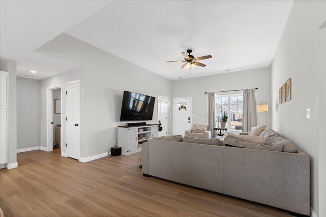 Building Photo - 5909 Serviceberry Terrace