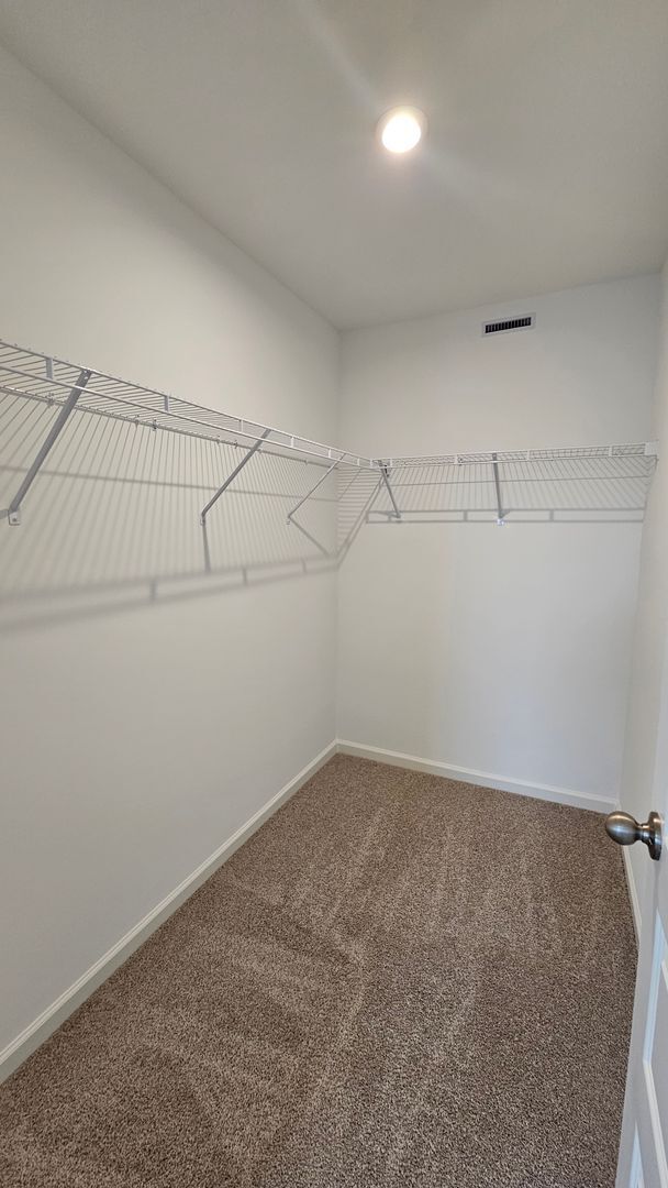 Building Photo - Spacious like new home in Hermitage FOR LEASE