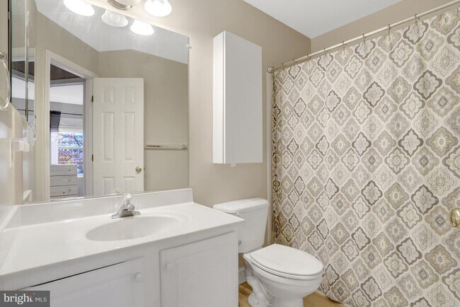 Building Photo - 2342 Huntington Station Ct