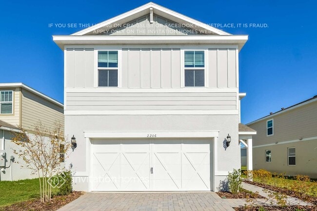 Building Photo - 2206 Calm Night St