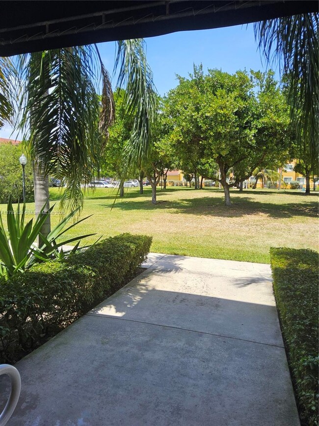 Primary Photo - 20930 SW 87th Ave