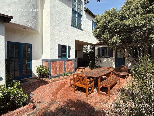 Building Photo - 3 St Malo Beach