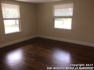 Building Photo - 10515 Hillbrook Dr