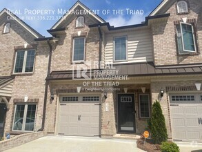 Building Photo - 3835 Thistleberry Rd