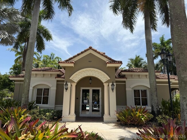 Building Photo - 8928 SW 18th St
