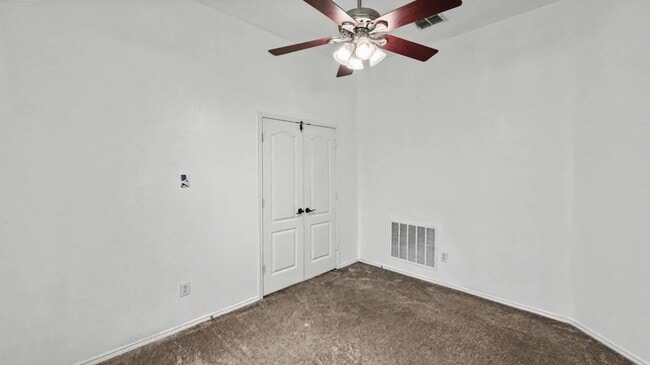 Building Photo - 11146 Clearstream Ln