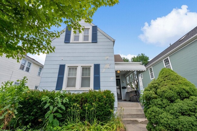 Building Photo - 1561 Glenn Ave