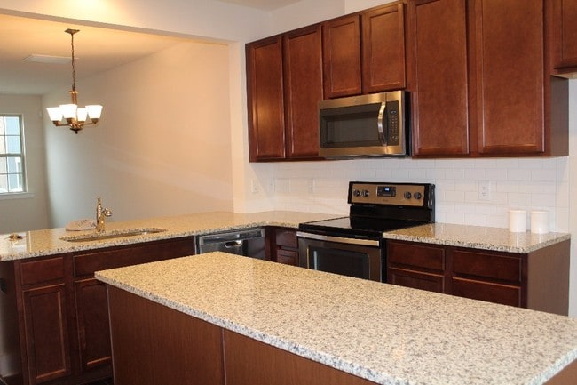 Building Photo - 2706 Tranquil Oak Pl