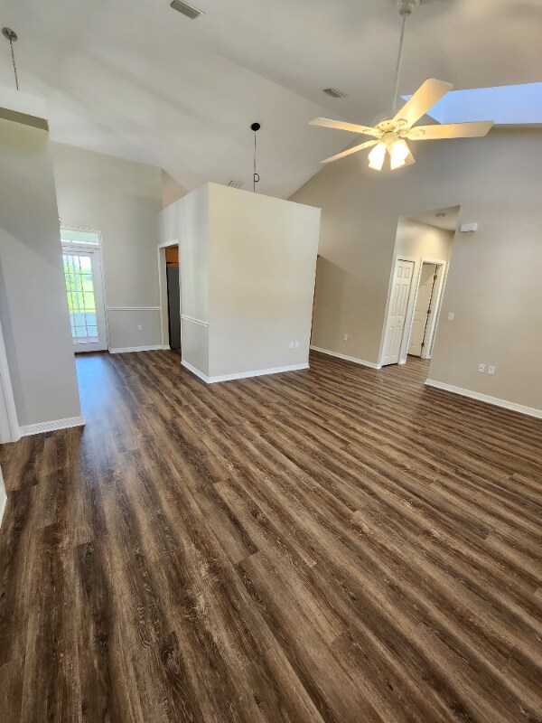 Building Photo - 5785 US-441