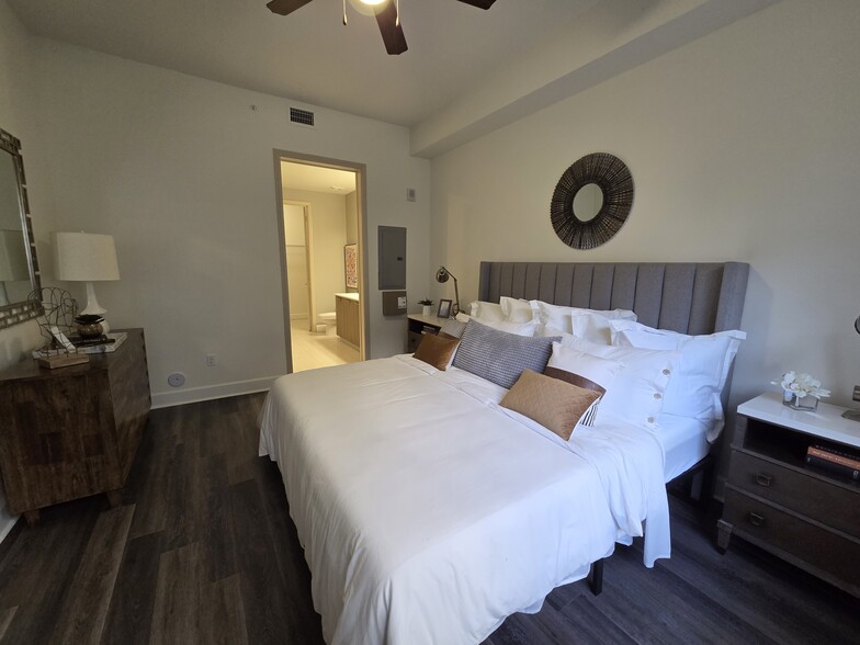 Building Photo - 8185 NW 42nd St