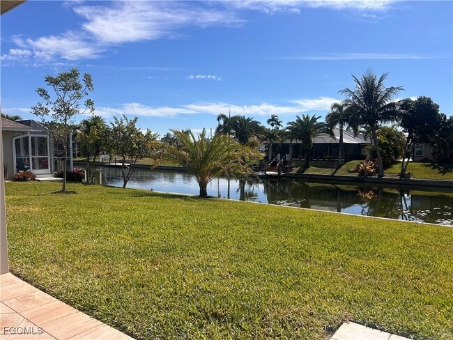 Building Photo - 1808 SE 1st Terrace