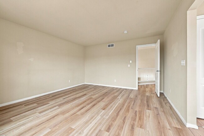 Building Photo - 15830 Abbeylara Ln