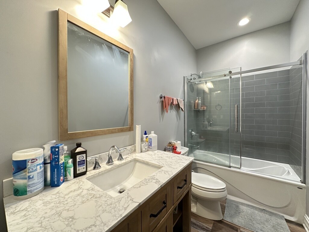 Building Photo - 4117 S Michigan Ave