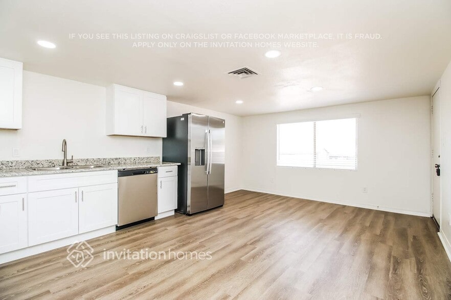 Building Photo - 4335 E Nancy Ln
