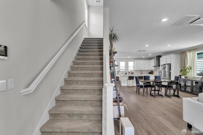 Building Photo - 2821 San Jacinto Ln