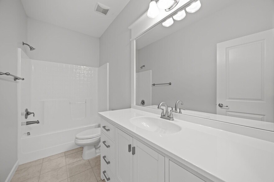 RENOVATED 3RD BATH - 1319 Rodessa Run