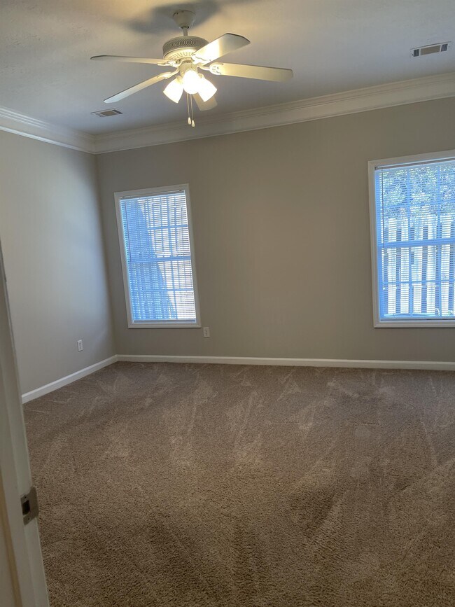 Building Photo - 4306 E Barcelona Way