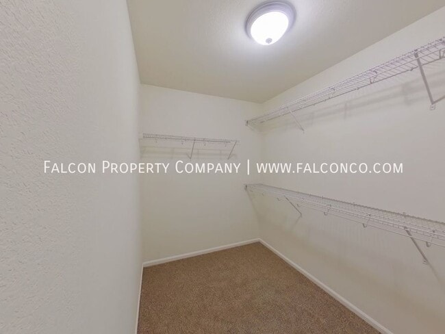 Building Photo - 5628 Saint Patrick Vw