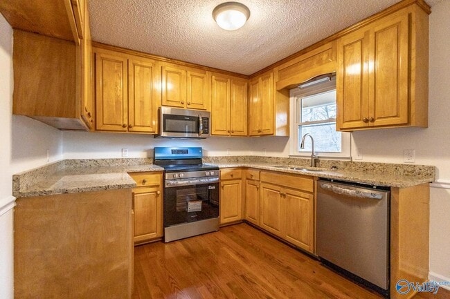 Building Photo - 111 Cepha Dr