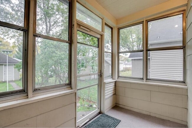 Building Photo - Charming 4 Bedroom/1.5 Bath Home for Rent