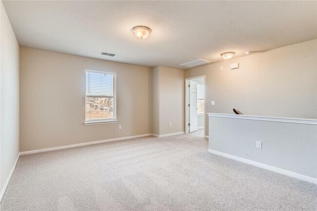 Building Photo - 10304 Forest Grove Dr