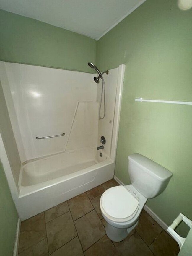 Building Photo - 1100 sqft under $1000-Calallen Area
