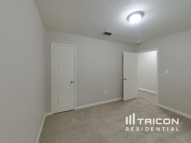 Building Photo - 11443 Coral Canyon