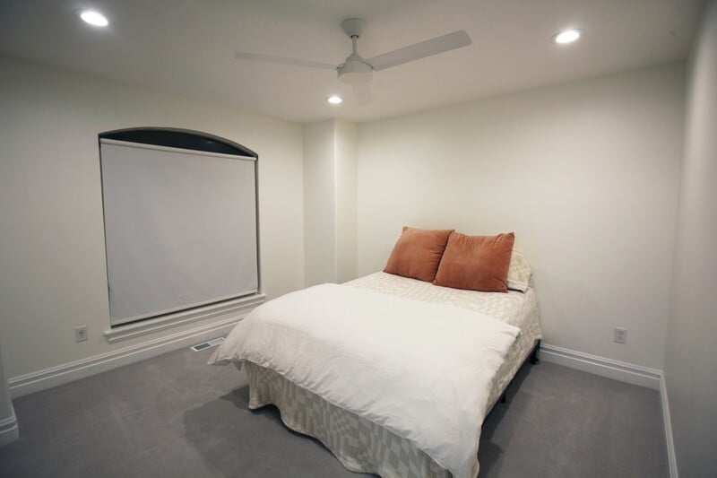 Building Photo - 625 E 200 S
