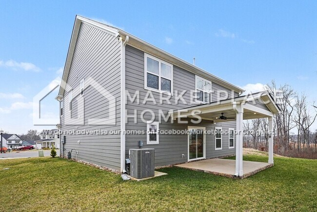 Building Photo - 556 Kingwood Ln