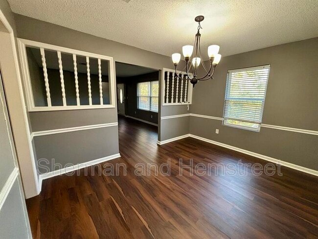 Building Photo - 2714 Fair Oak Ct