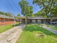 Building Photo - 1618 W St Mary Blvd