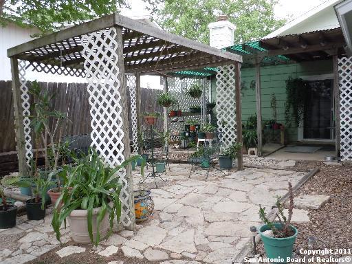 Building Photo - 7719 Skyline Ridge Dr