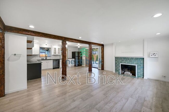 Building Photo - 9205 220th St SW