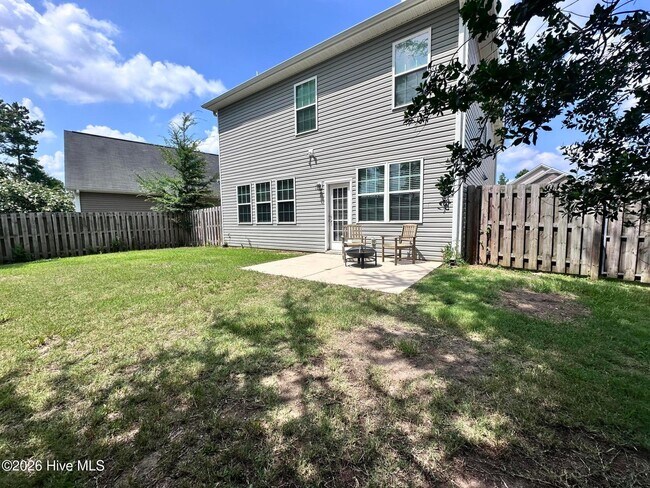 Building Photo - 484 Brantley Cove Cir