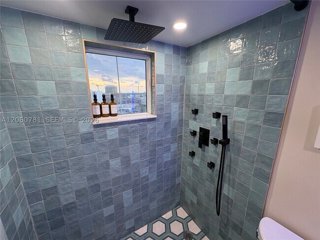 Building Photo - 6767 Collins Ave