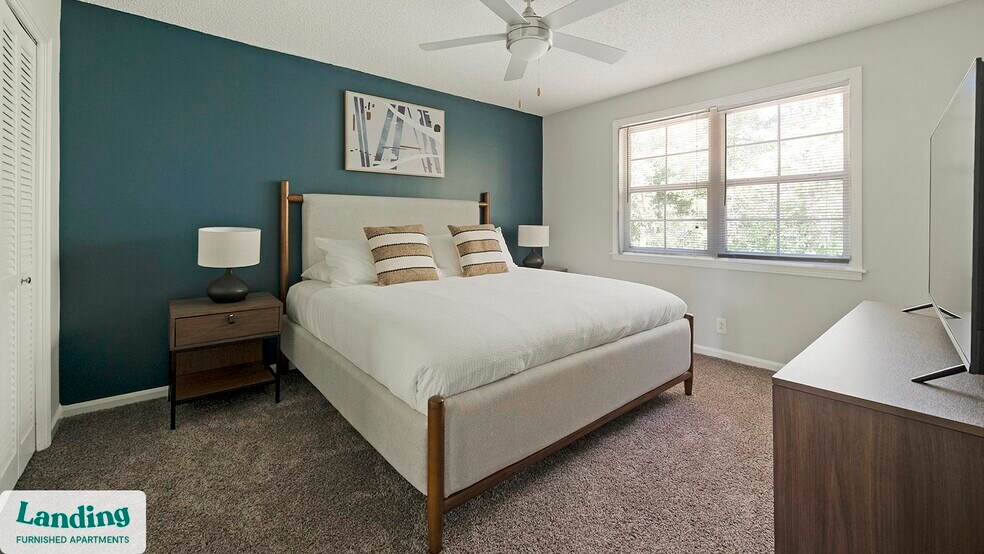 Building Photo - 231 New Shackle Island Rd