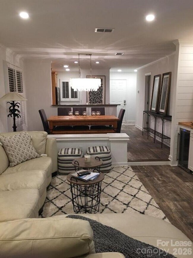 Building Photo - 2 Bedroom Condo in  Portside at Davidson Landing!