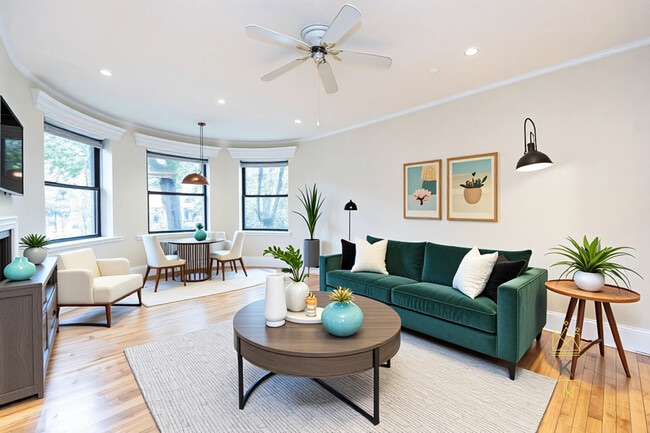 Building Photo - 1100 Beacon St