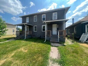 Building Photo - HM 1520/1522 8th Ave- PENDING SALE KATY GL...
