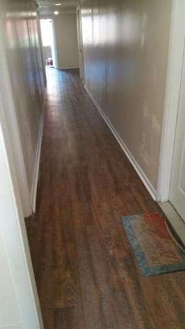 Interior Photo - 1581 E Mound St