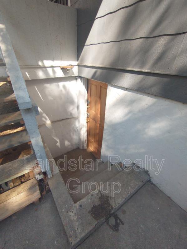 Building Photo - 1508 Sale Ave