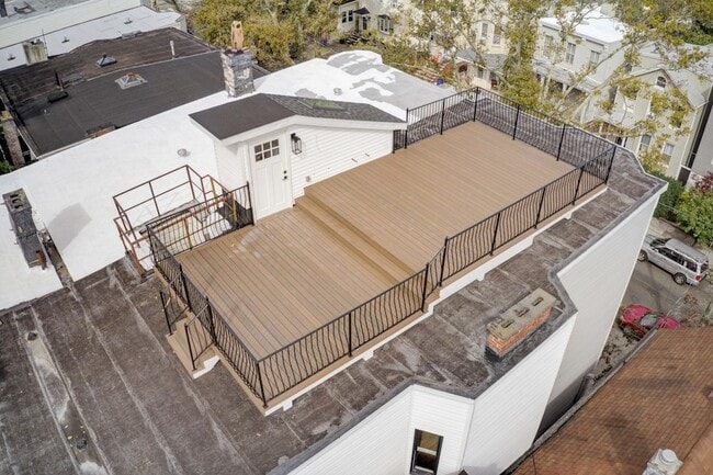 Building Photo - 45 Booraem Ave