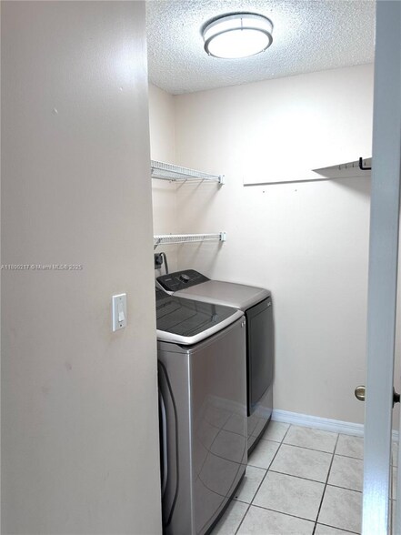 Building Photo - 491 NW 188th Terrace