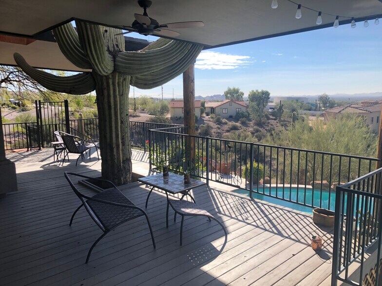 Building Photo - 2620 N Prospectors Rd