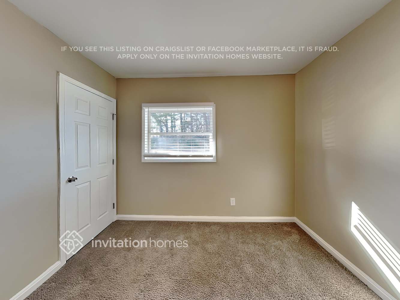 Building Photo - 2716 Lancaster Dr