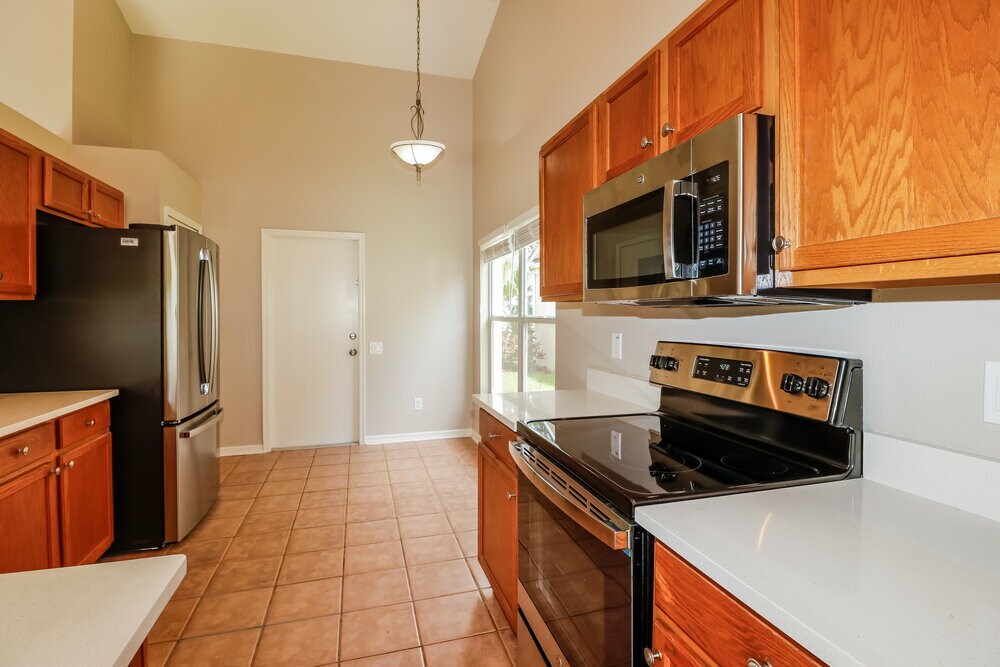 Building Photo - 18134 Leafwood Cir