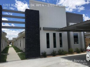 Building Photo - 1703 W Garrison Dr