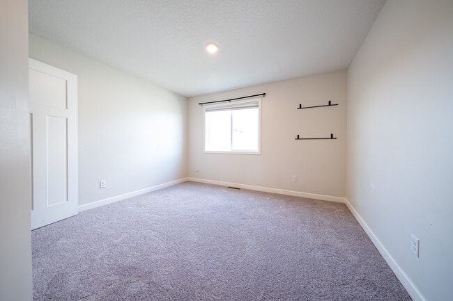 Building Photo - 17318 Encina Path