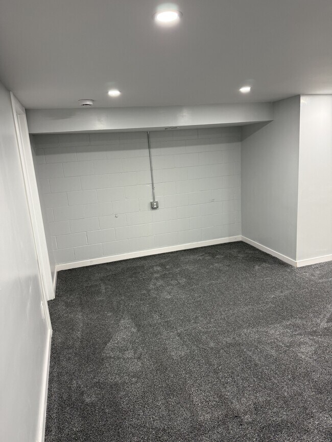 Building Photo - 2514 West Martin Luther King Junior Drive