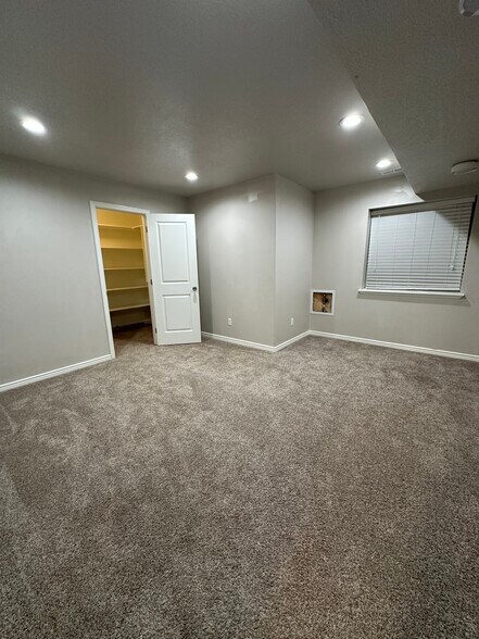 2nd Bedroom with Walk-in Closet - 12339 S Black Foot St